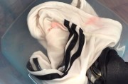 衣服染色方法大揭秘（掌握关键技巧）