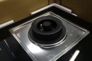 燃气灶漏电维修方法（快速解决燃气灶漏电问题）