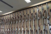 堆垛机散热器的正确安装步骤是什么？安装中应注意哪些问题？