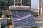 以太阳能热水器排污清洗方法（如何正确清洗以太阳能热水器）