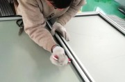 显示屏前封板的含义是什么？前封板在显示屏中起什么作用？