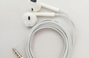 老式耳麦充电器使用方法是什么？充电时应注意什么？