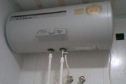 奥特朗热水器常见故障E2的维修方法（解决E2故障）