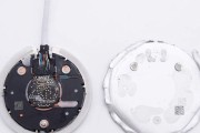 充电器挂机头拆解方法是什么？