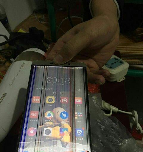 显示器坏了怎么修（故障原因、DIY修理和寻求专业帮助三大途径）