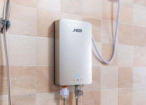电热水器故障代码E3的排查和解决方法（解析电热水器故障代码E3的原因及简单维修指南）