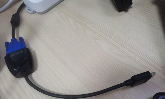 投影仪光纤连接的优势与方法（实现高质量投影）