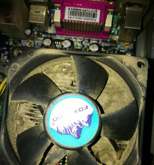 电脑短接开机方法指南（简单易行的电脑开机修复技巧）