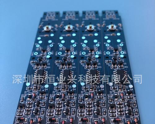 直发器显示器故障解决指南（如何应对直发器显示器故障并解决问题）