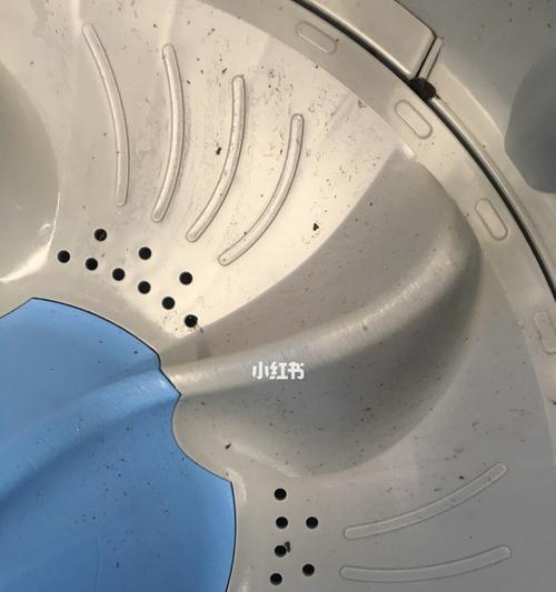 使用白醋和小苏打轻松清洗洗衣机（自家保养）