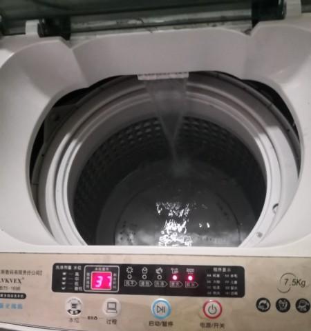 使用冲击钻洗衣机拆卸清洗方法，为你的洗衣机彻底洁净（通过冲击钻洗衣机拆卸清洗）