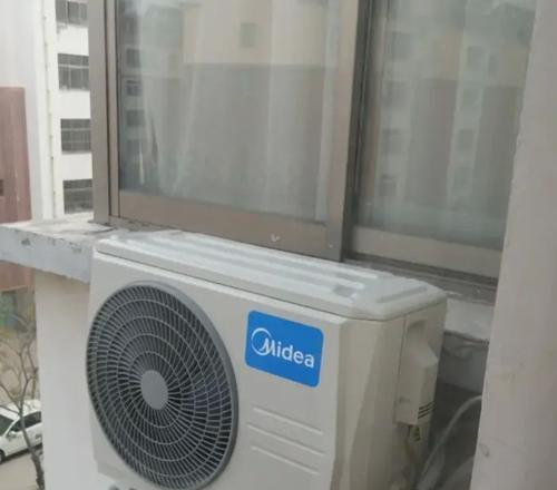 格力壁挂空调的拆洗方法及注意事项（轻松拆洗格力壁挂空调）