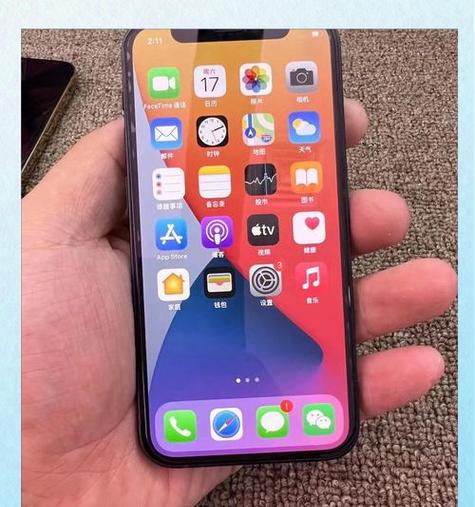 iPhone12屏幕怎么样？售价是多少？
