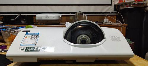 日立投影仪3010性能评价如何？