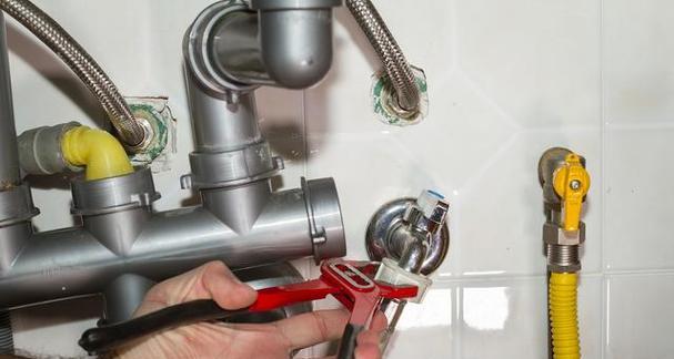欧派热水器热水管怎么安装？安装过程中需要注意什么？