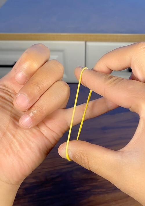 用橡皮圈手机摄像头怎么用？使用过程中应该注意什么？