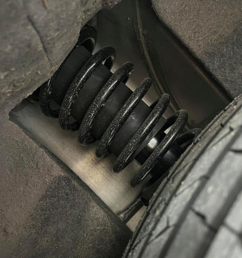 轮胎制作的低音炮具体名称是什么？