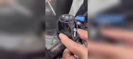 m系手机支架安装方法是什么？如何快速安装？