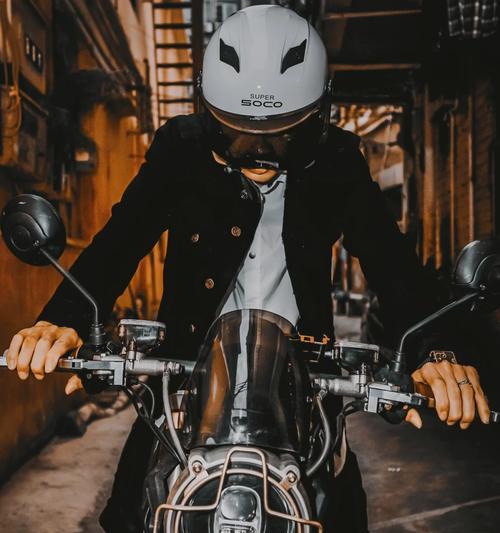 潮流玩家手机支架使用方法是什么？