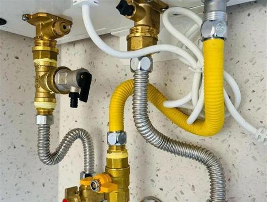 热水器恒温器漏水原因？维修步骤有哪些？