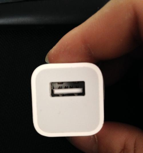 绿源充电器给苹果充电效果如何？使用中应注意什么？