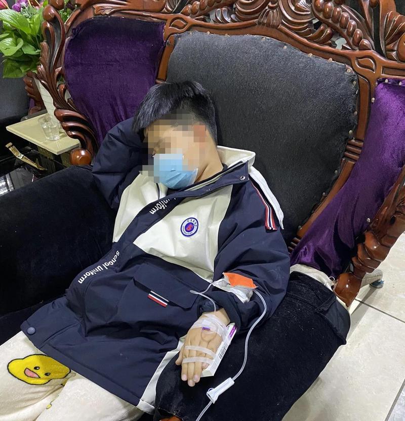 电瓶车挂吊水的正确步骤是什么？