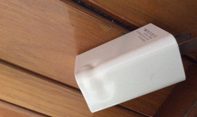 适配器发热严重怎么解决？发热会影响使用吗？