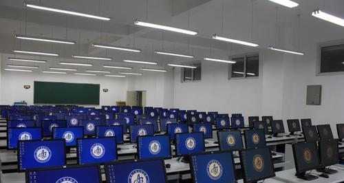 大学教室适合哪种品牌的电视？选购时应该注意哪些要点？