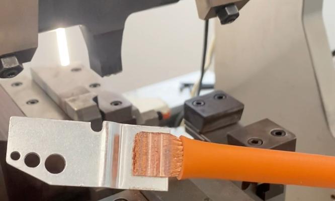 充电器焊接的制作过程是怎样的？需要哪些工具和材料？